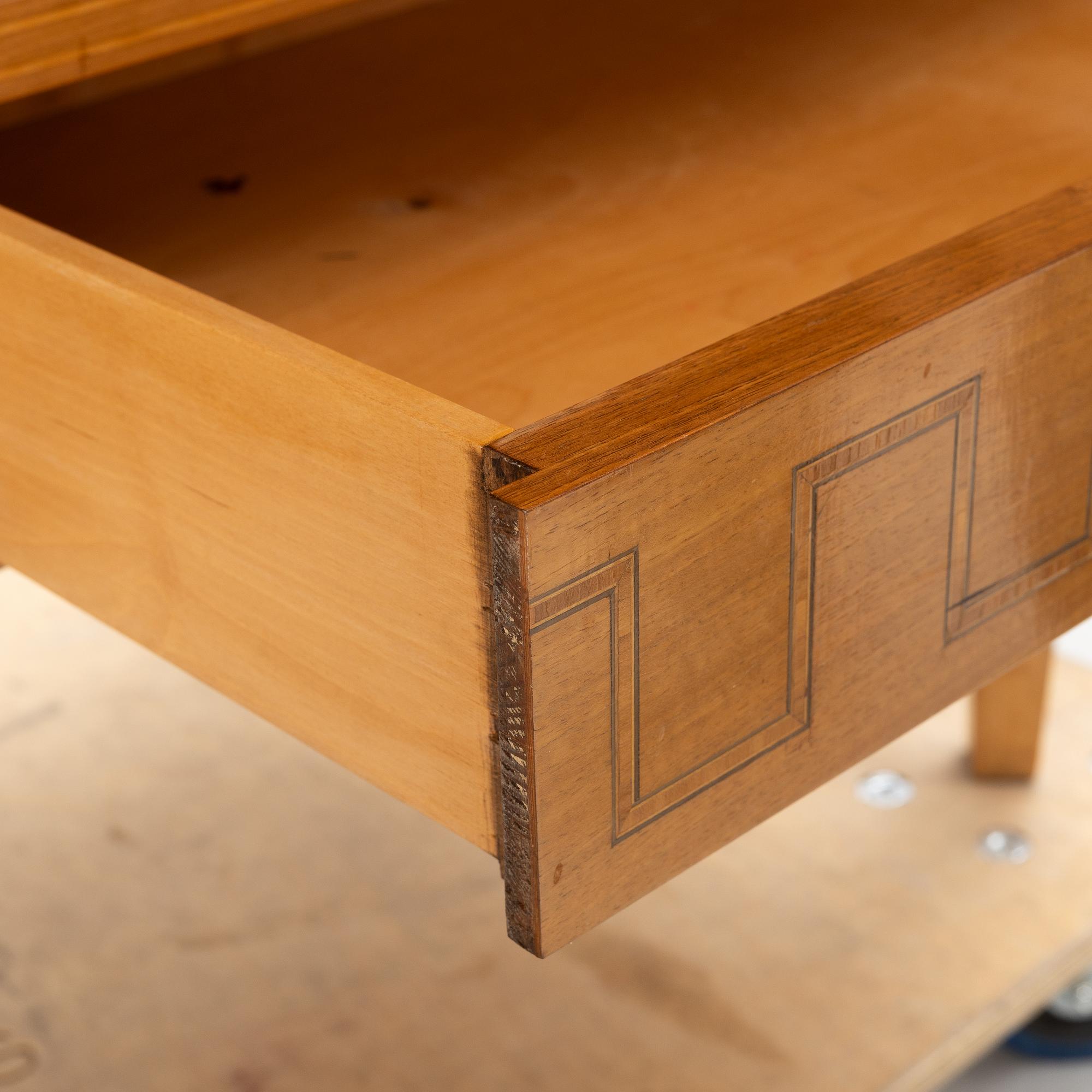Cabinet/ linen cabinet, first half of the 20th century.
