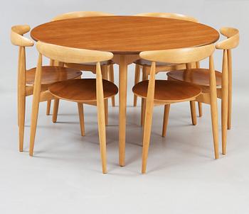 A Hans J Wegner teak top dining table with six chairs, Fritz Hansen ca 1963.