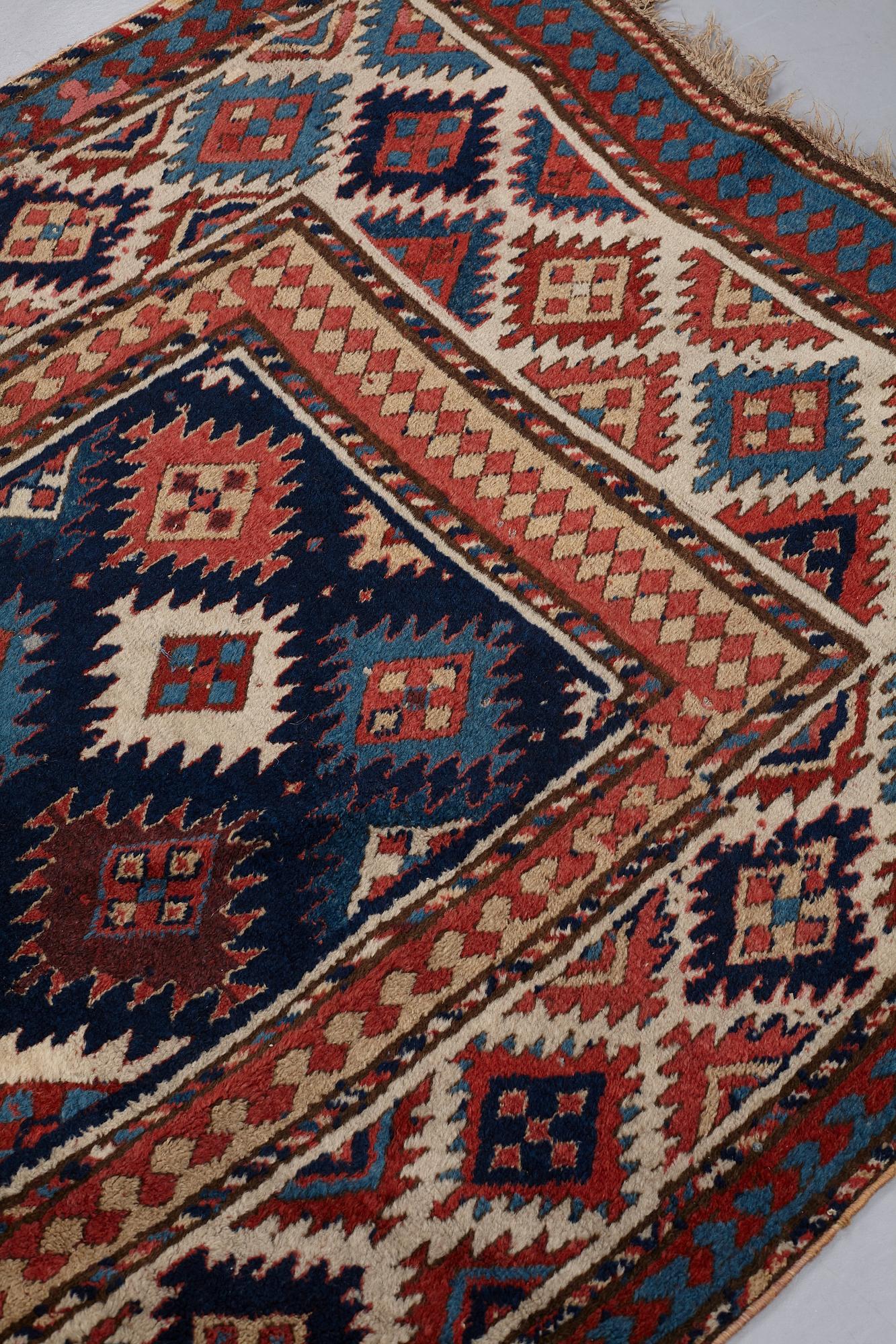 MATTO, an antique Kazak Borchalou, ca 357 x 114,5 cm.