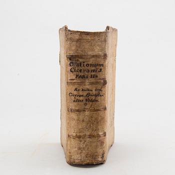 Book, Marcus Tullius Cicero 'Alterum Epistolarum volumen: Ad T. Atticum, Ad M. Brutum, ad Quintum fratrem...', 1563.