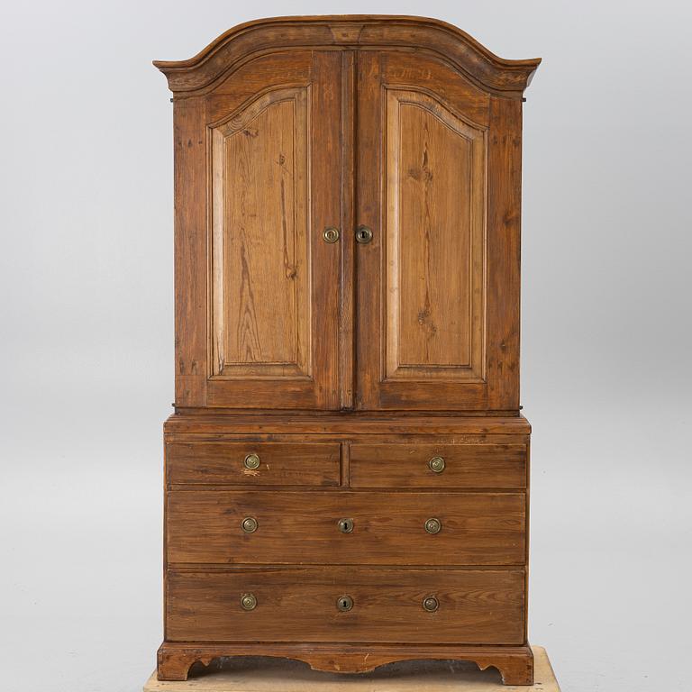 Cabinet, 18th century.