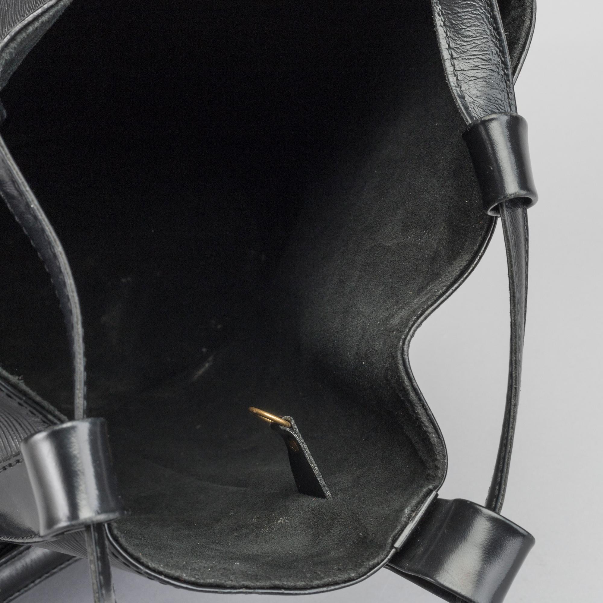 LOUIS VUITTON, handväska.