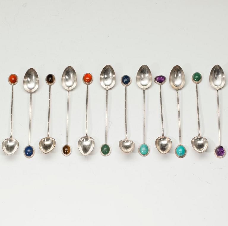 COCKTAILSKEDAR, 12 st, silver, smyckesstenar. Peking 1900-talets senare hälft. Vikt 109 g.