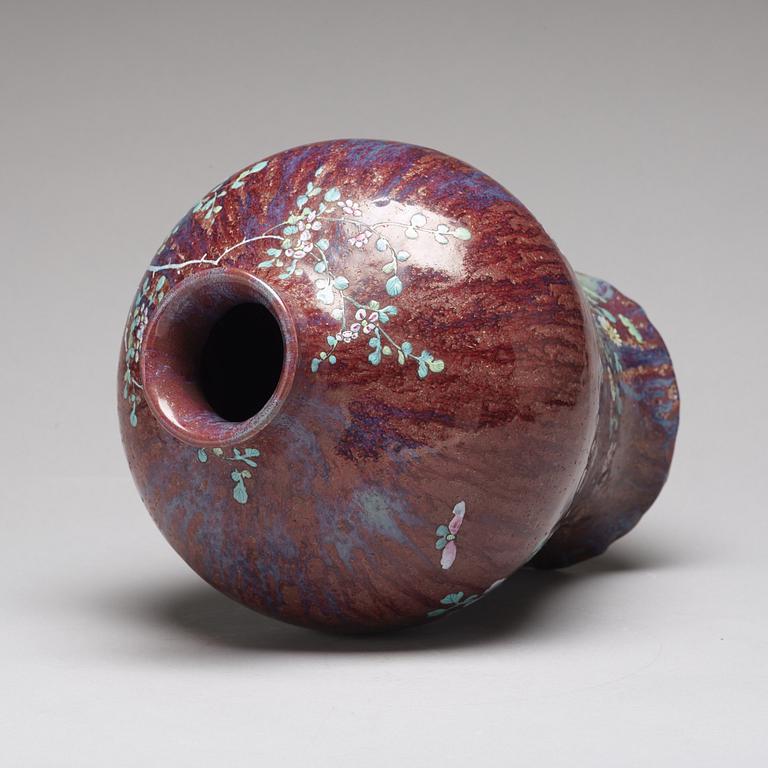 A large flambéglazed meiping vase, Qing dynasty, 18th Century.