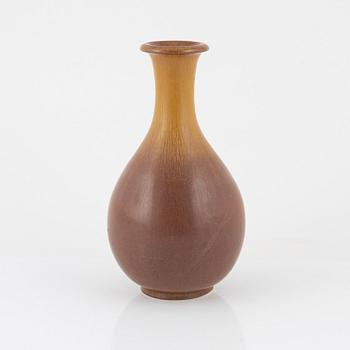 Gunnar Nylund, a stoneware vase from Rörstrand.