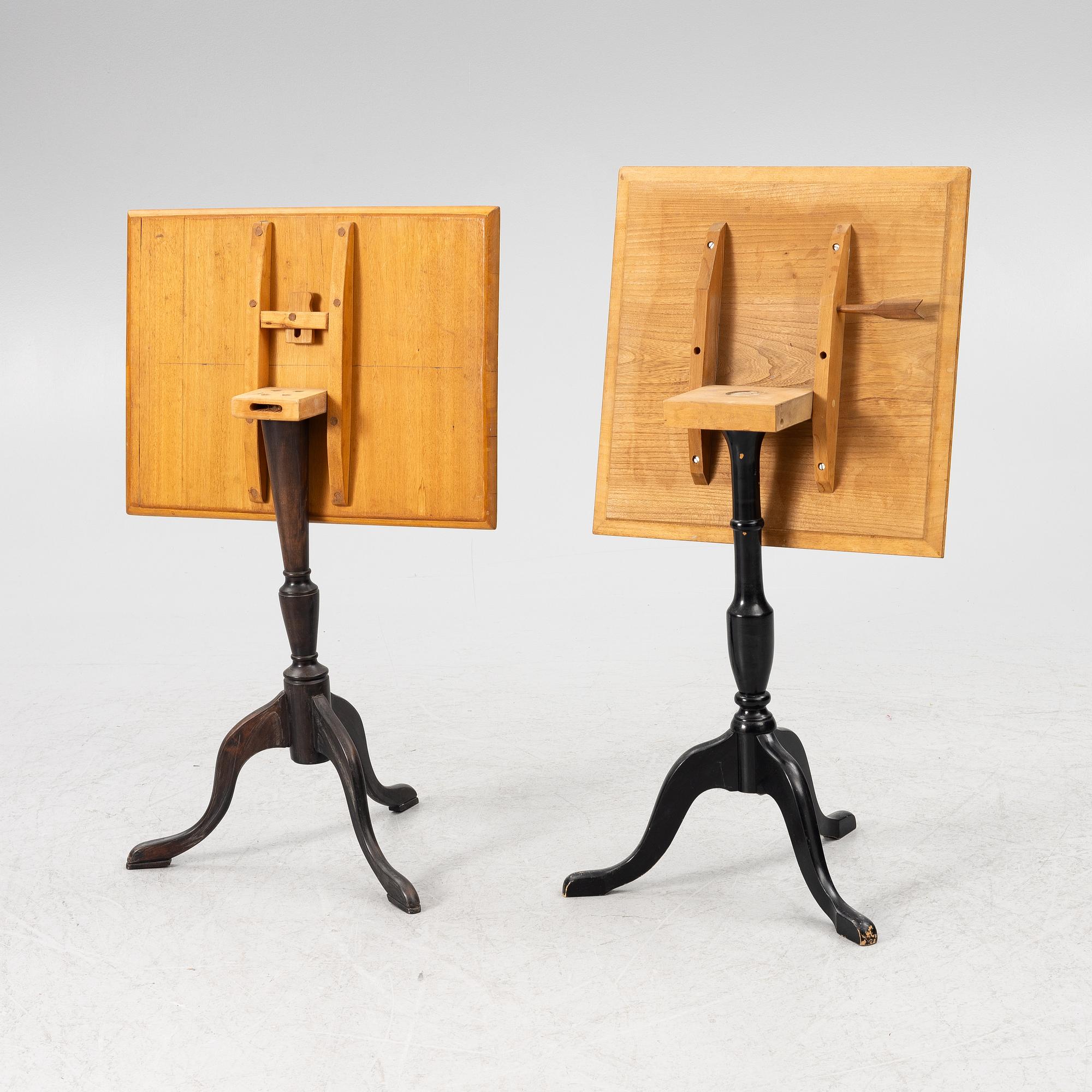 Tilt top tables, 2 pcs, 20th century.