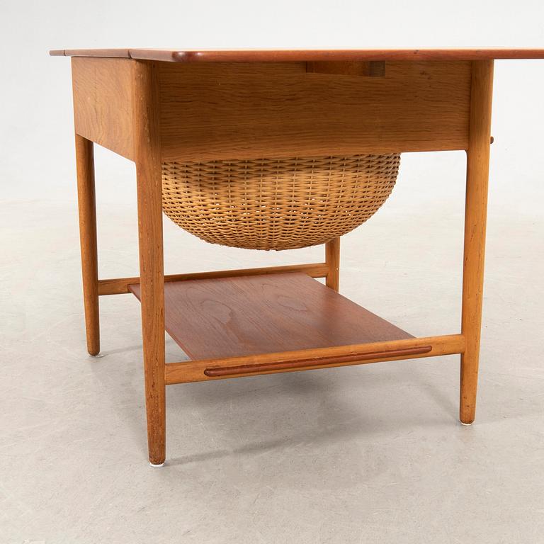 Hans J. Wegner, side table "AT-33" Andreas Tuck Denmark.