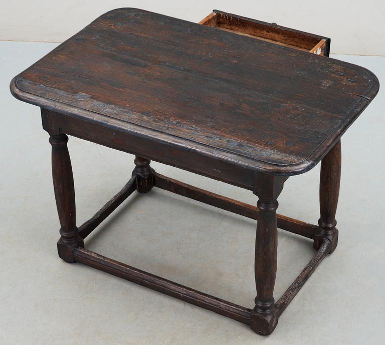 BORD, senbarock, 1700-tal.