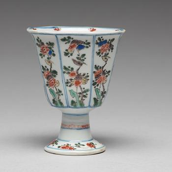 POKAL, porslin. Qingdynastin, Kangxi (1662-1722).