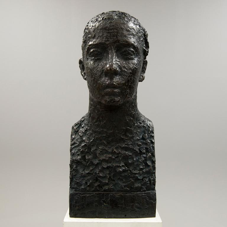LISS ERIKSSON, a bronze sculpture. Signed and numbered 2/5. Foundry marked cire perdue Valsuani.