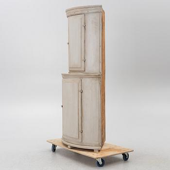 Corner cabinet,