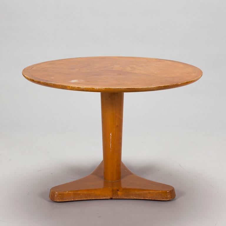 Margaret T. Nordman, A 1930s table for Oy Stockmann Ab, Keravan Puusepäntehdas, Finland.