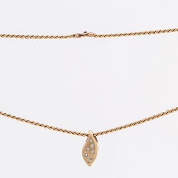 COLLIER 18K guld m briljanter 0,24 ct totalt enligt gravyr, "Millennium- smycke nr 47" hänge avtagbart, ALTON.