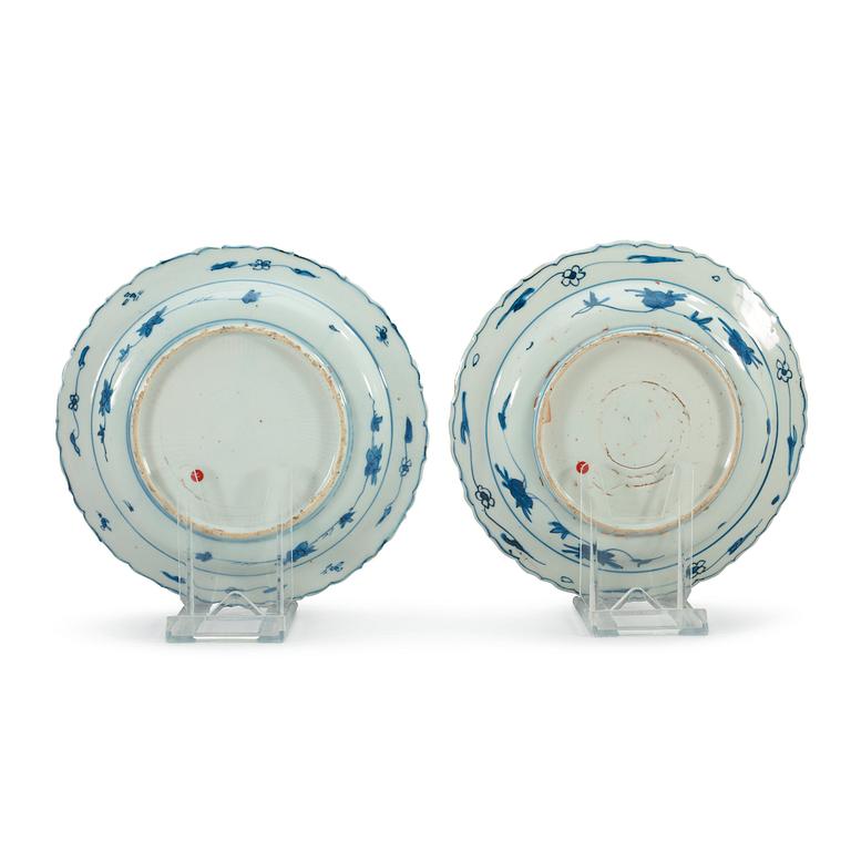 Two blue and white dishes, Ming dynasty, Tianqi (1621-27).