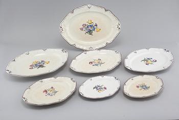 90 pieces of earthenware tableware from Rörstrand, model "Rörstrandia", 1930-56.
