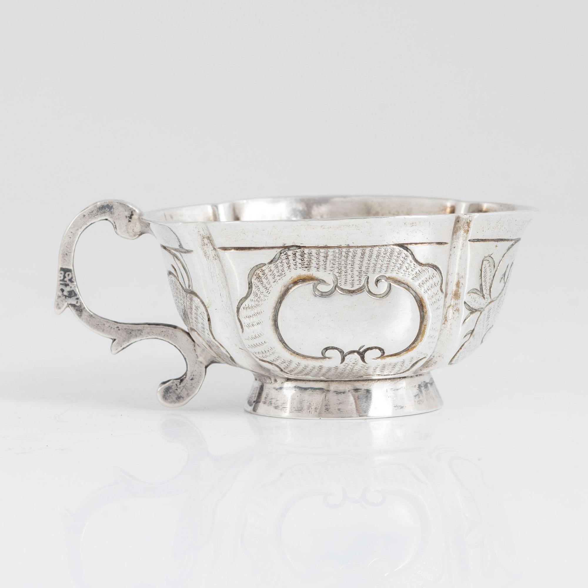 Charka, silver, Ryssland, möjligen av mästare Grigorij Iwanow Serebrjanikow (verksam 1745-1768), Moskva.