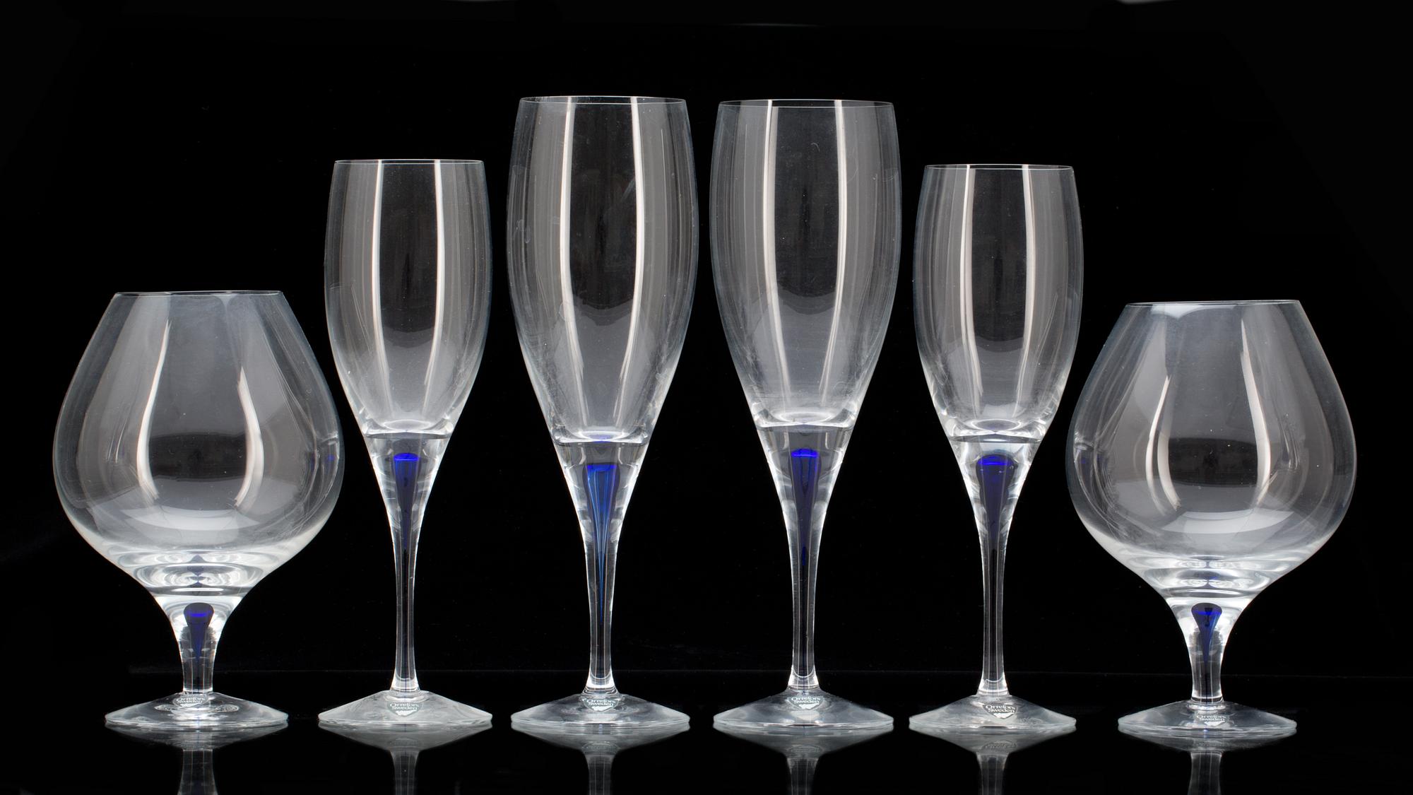 GLASSERVIS, 16 st, "Intermezzo", design Erika Lagerbielke. Orrefors,