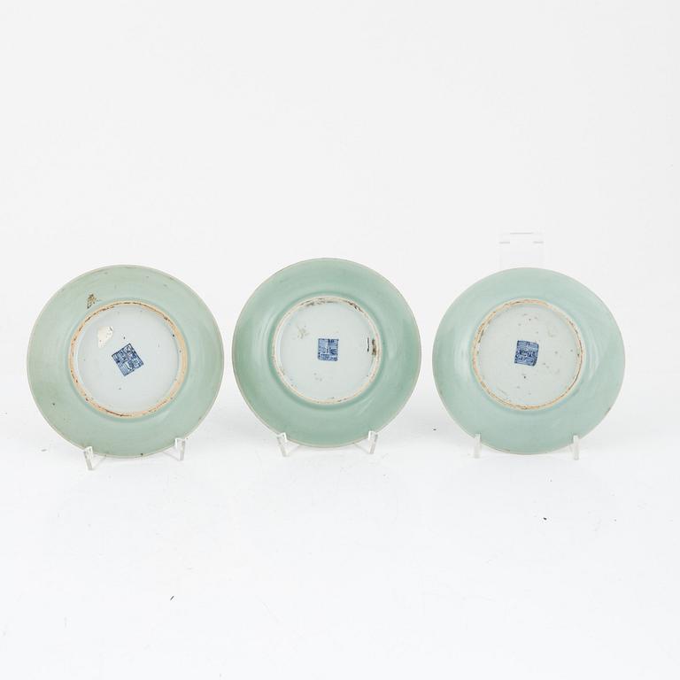 A set of three Chinese monochrome celadon porcelain dishes, Qing dynasty, 19th century.