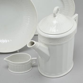 62 pieces dinner service named "Vifte".