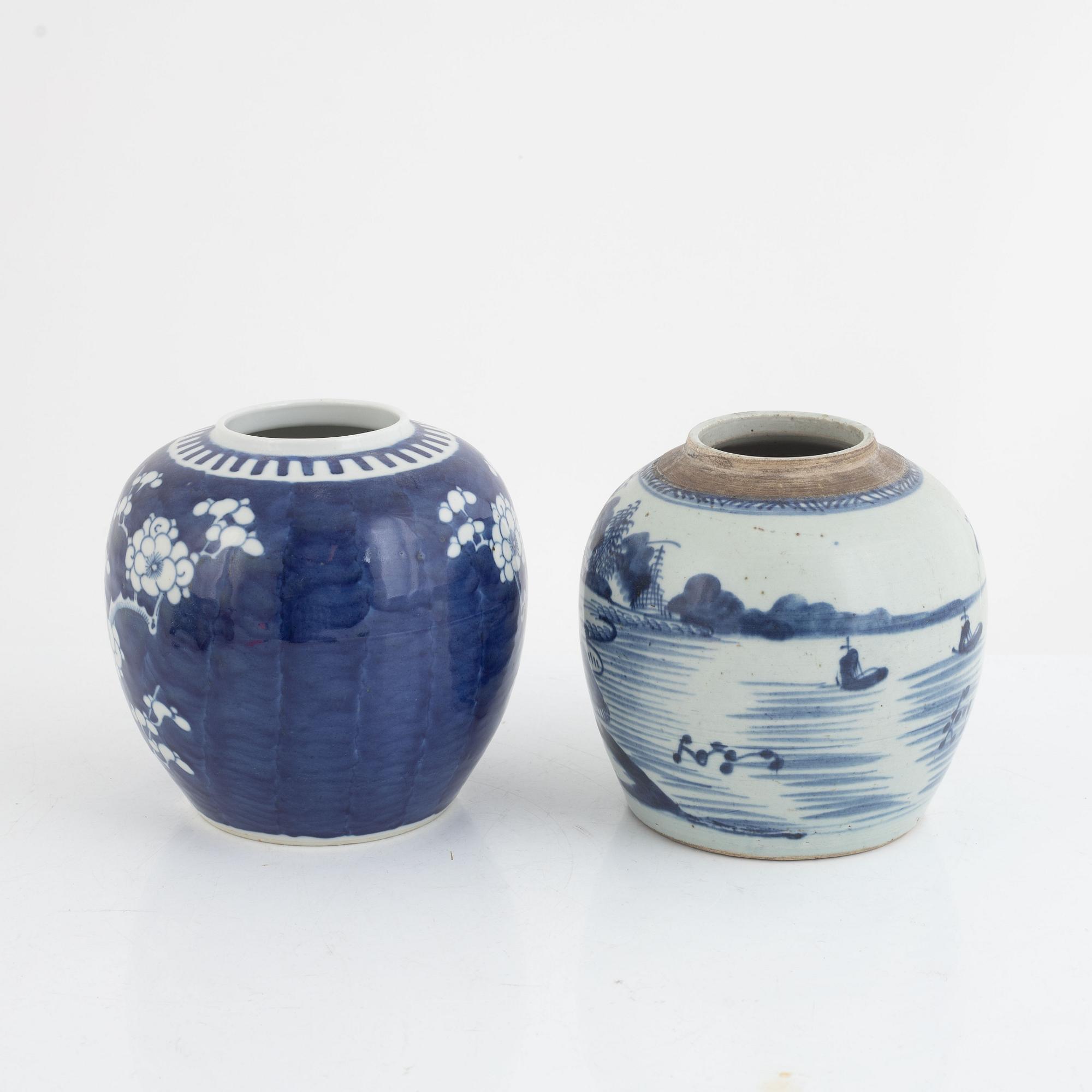 Two blue and white porcelain ginger jars, China, 19th/20th century.