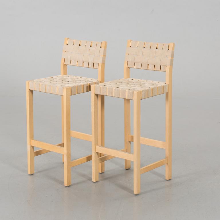 ALVAR AALTO, a pair of bar stools.