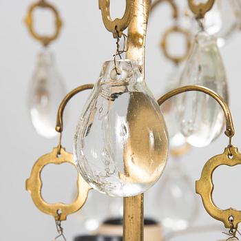 Paavo Tynell, a mid-20th century '1487/6' chandelier for Taito.