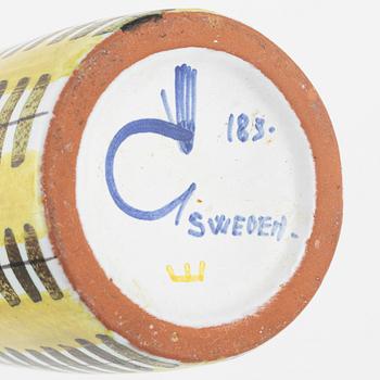 Stig Lindberg, vas, stengods, Gustavsberg och vas samt fat, fajans, Gustavsbergs studio.