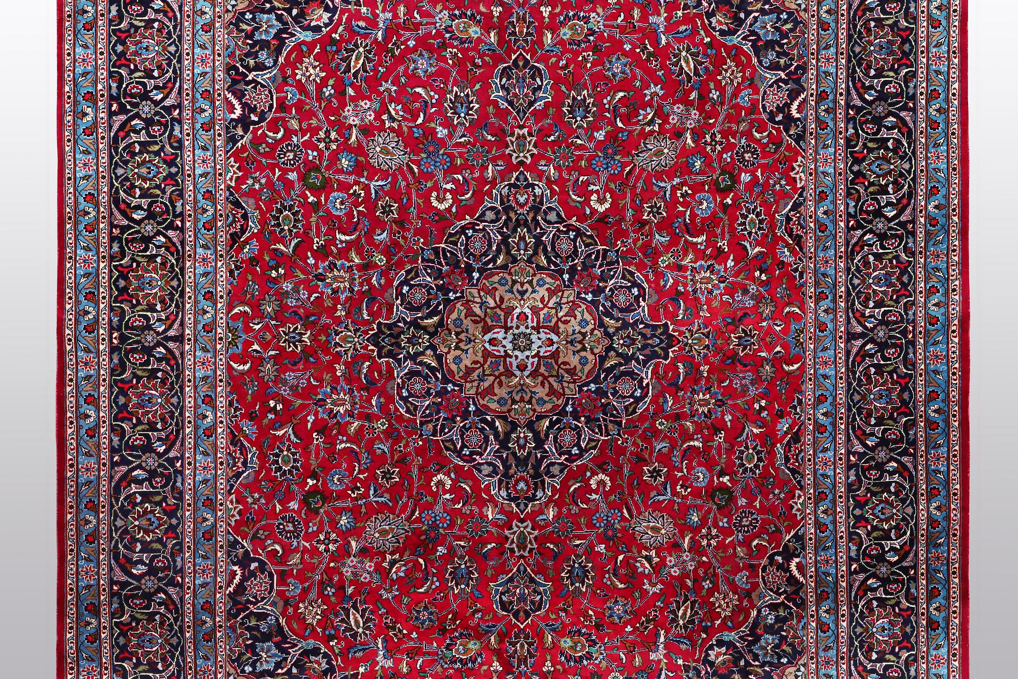 Matto, Mashad, ca 395 x 295 cm.