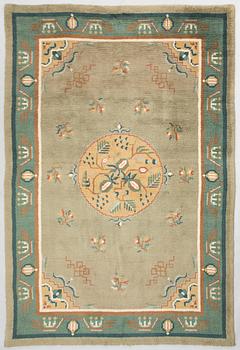 A Finnish long pile rug, 1940's. Circa 305 x 200 cm.