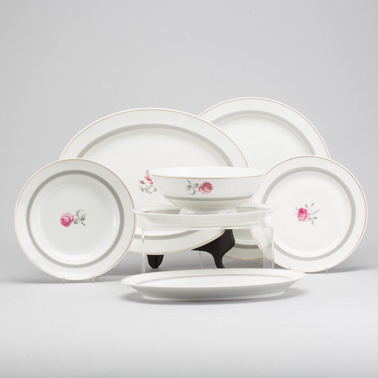 36 PIECES HAVILAND LIMOGES TABLEWARE.