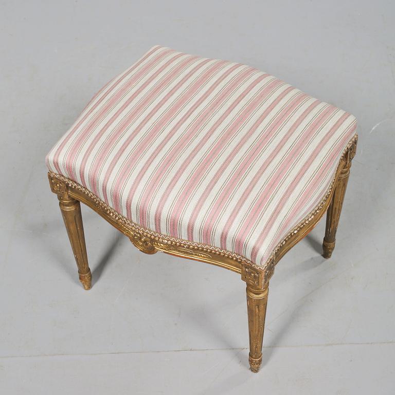 TABURETT, gustaviansk stil, 1900-talets första hälft.