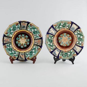 A pair of late 19th century Rörstrand dishes.