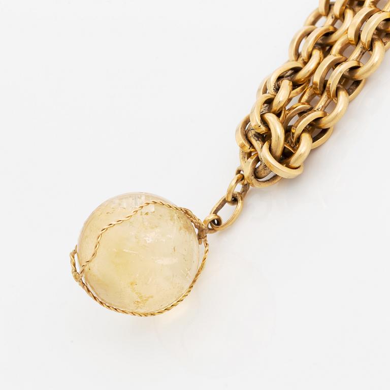 Claës E. Giertta, 18K gold bracelet with citrine charm.