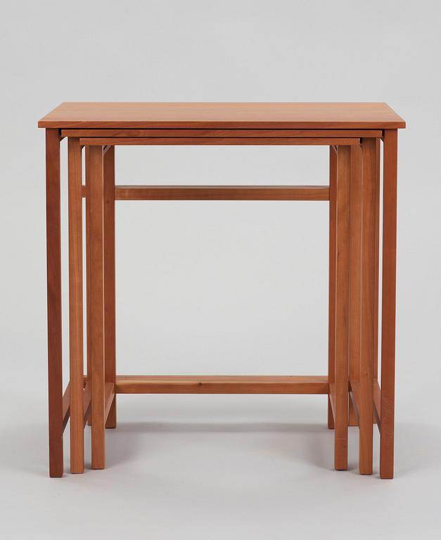 A Josef Frank mahogany set of occasional tables, Svenskt Tenn, model 618.