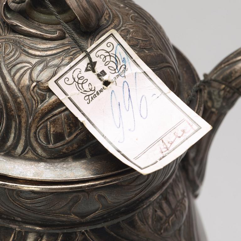 Pavel Ovchinnikov, kaffeservis, tre delar, silver, Moskva 1899-1908. Hovleverantörsmärke.