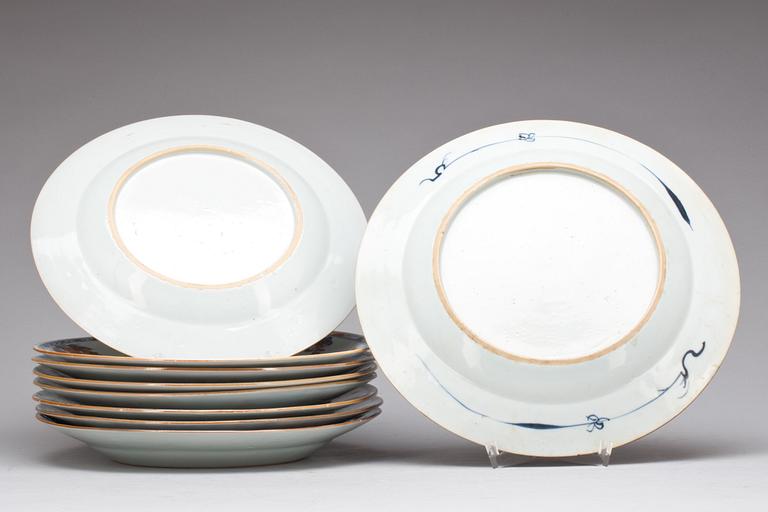 TALLRIKAR, porslin, 8+1 st. Kina, Qianlong (1735-95).