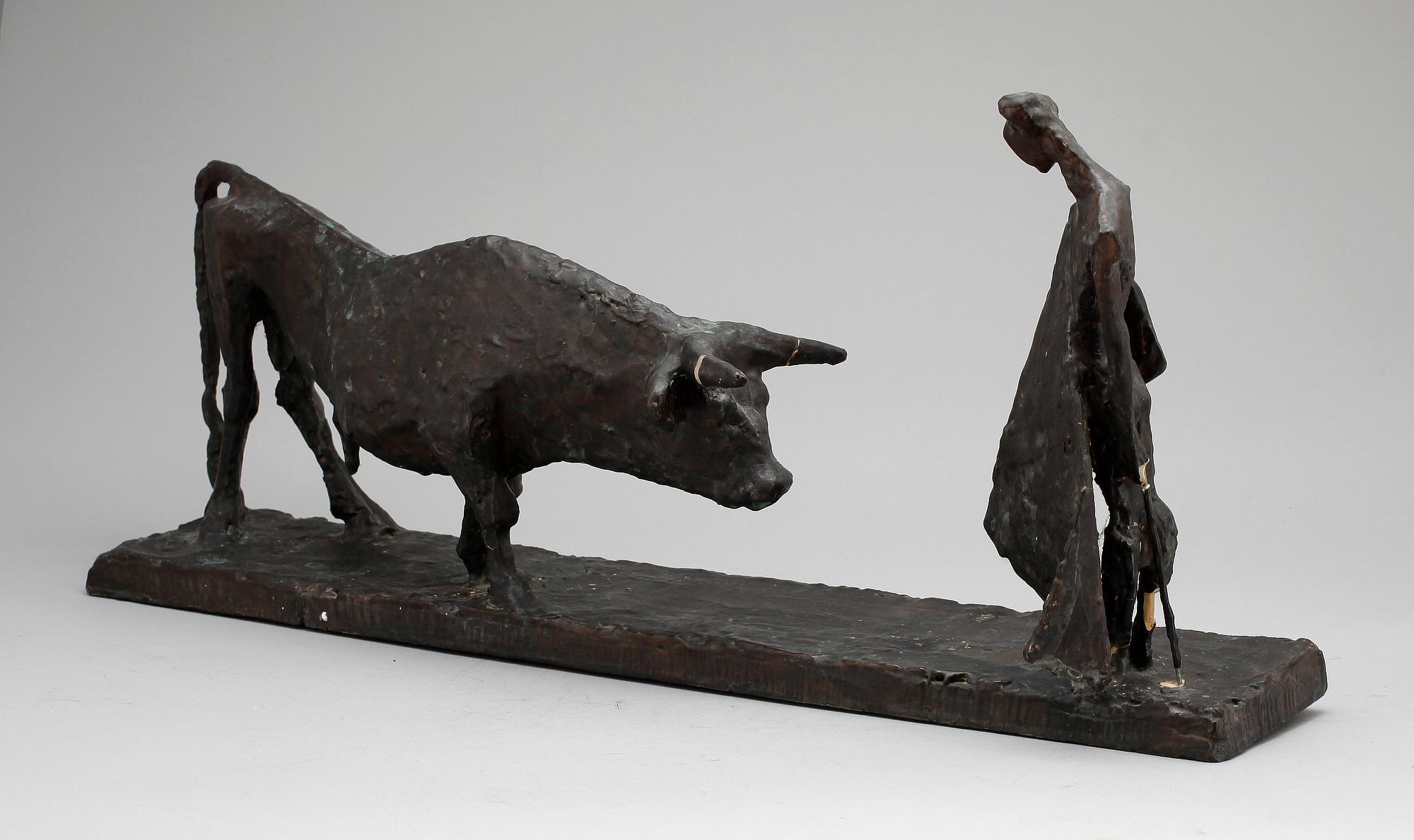 PUCK STOCKLASSA, bemålad gjutmassa, sign o numr 1/4.