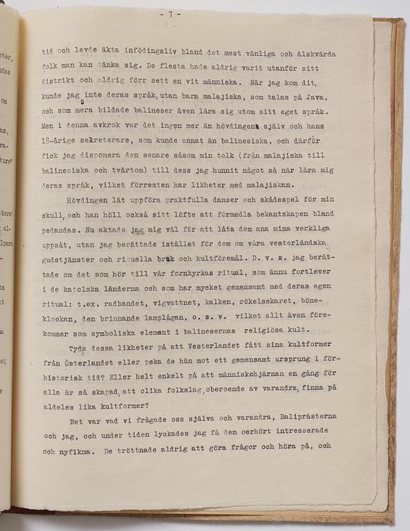 Tyra Kleen, fyra häften med åtta tryckta planscher (varav en dublett), "Temple Dances and Musical Instruments in Bali".