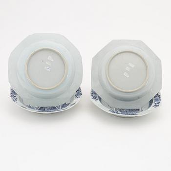 A set of four (2+2) blue and white soup dishes, Qing dynasty, Qianlong (1736-95).