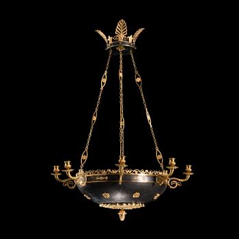 A FRENCH CHANDELIER, late 19th century.