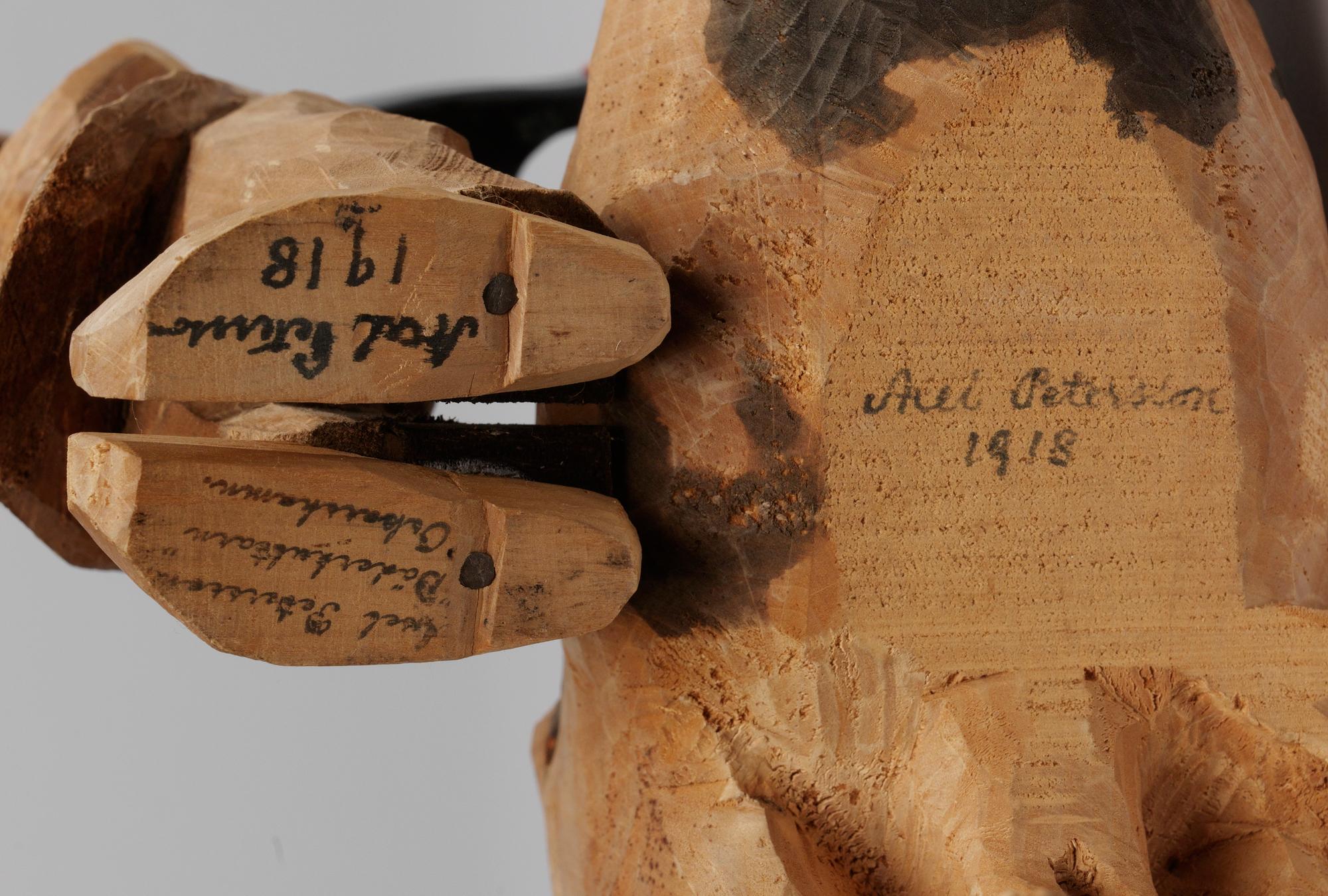 Axel Petersson Döderhultarn, Kofösargrupp.