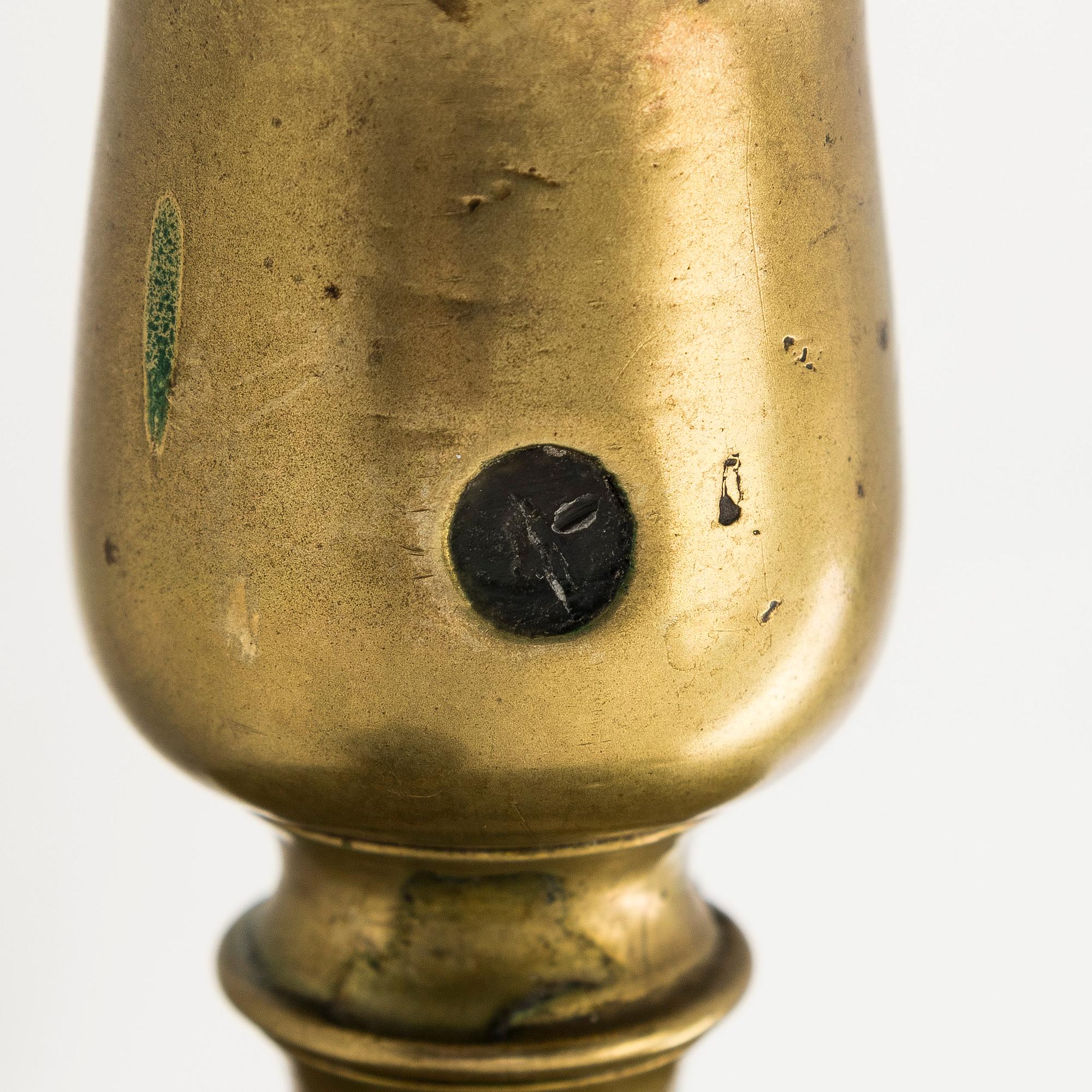 Kynttilänjalka ns. Heemskerk-malli, Flanderi, 1700-luku.