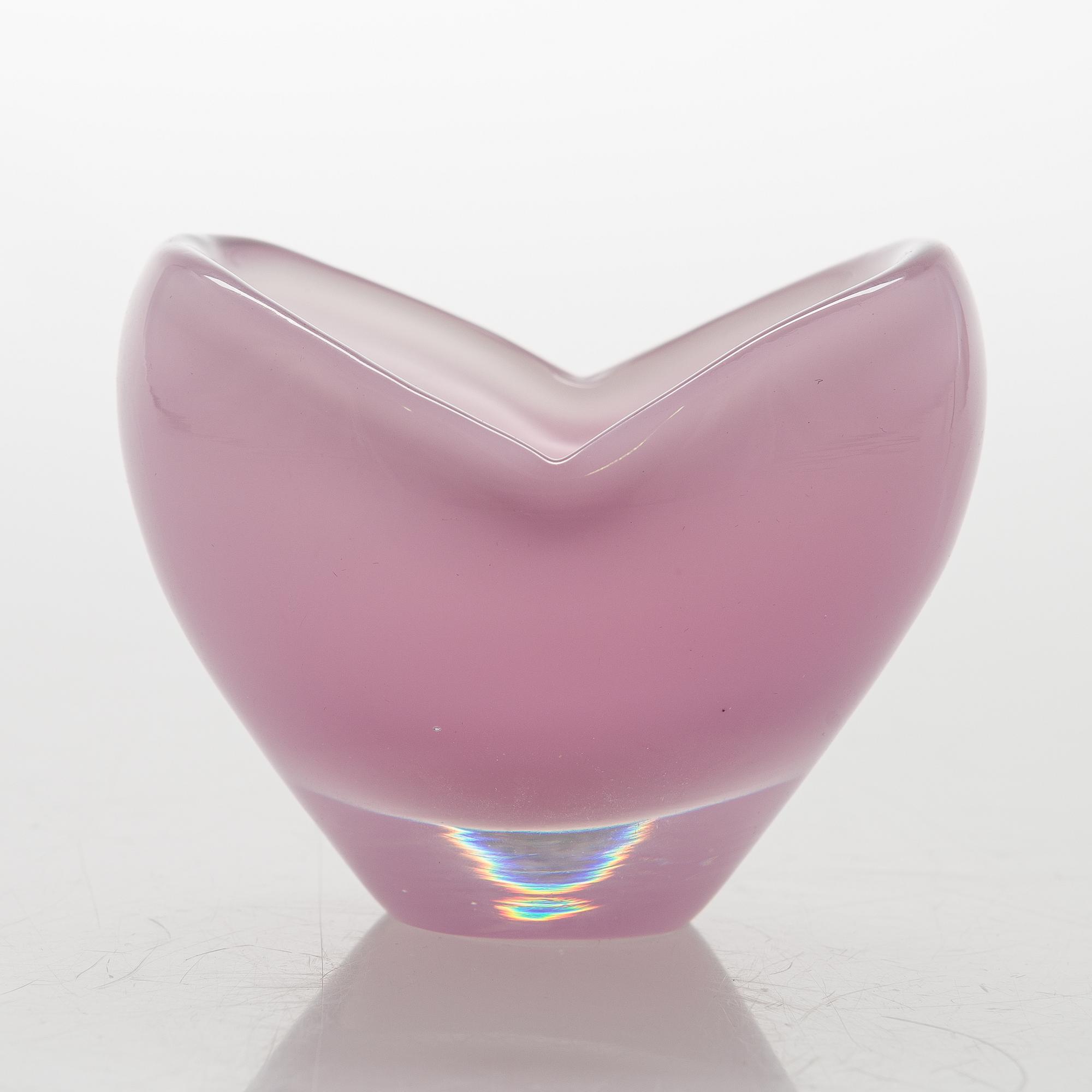 A VASE BY KAJ FRANCK, signed K. Franck Iittala.