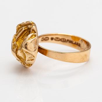 Björn Weckström, "Yellow rose", a 14K gold ring. Lapponia 1969.