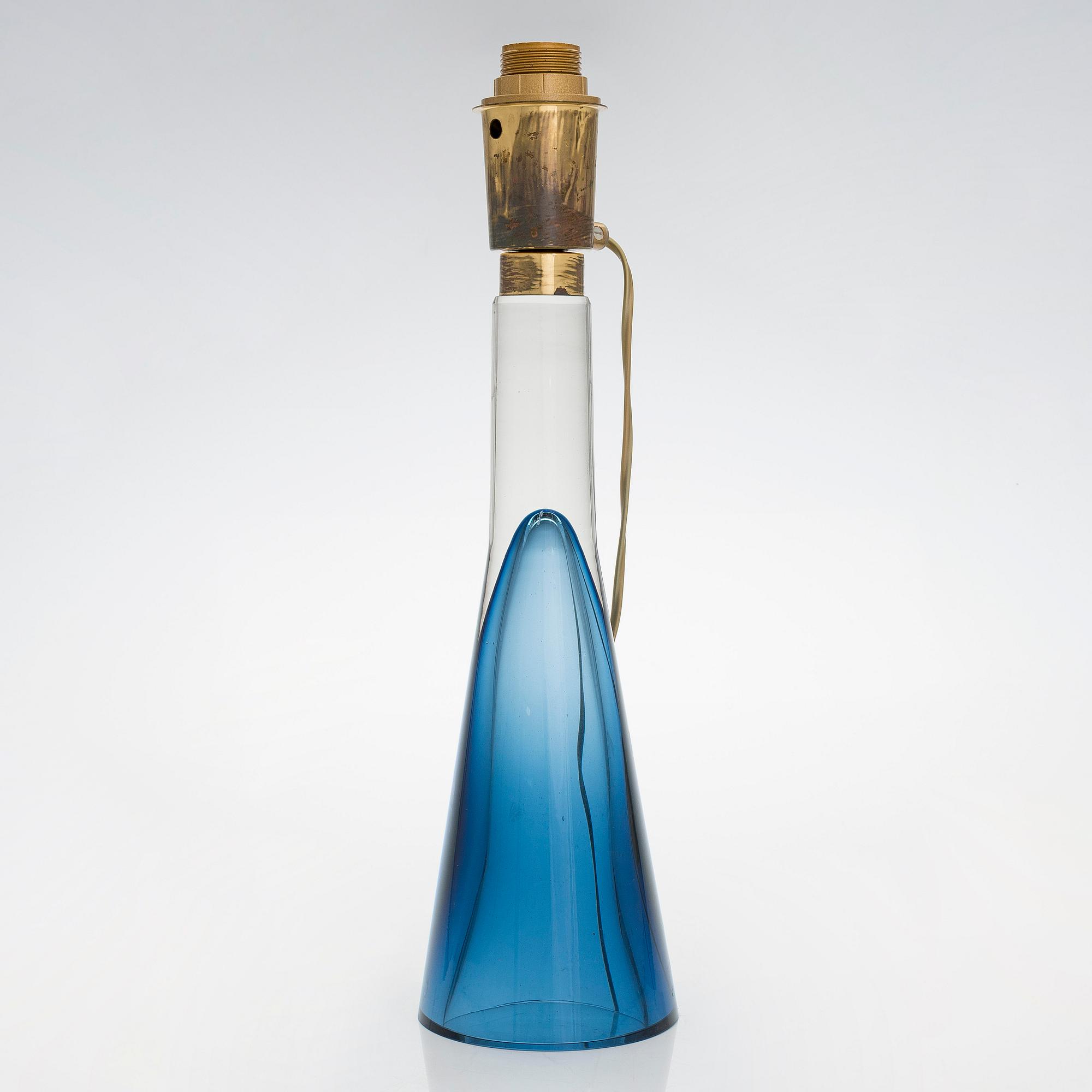 Lisa Johansson-Pape, A mid-20th century '40-013' 'Lady' table lamp for Stockmann Orno.