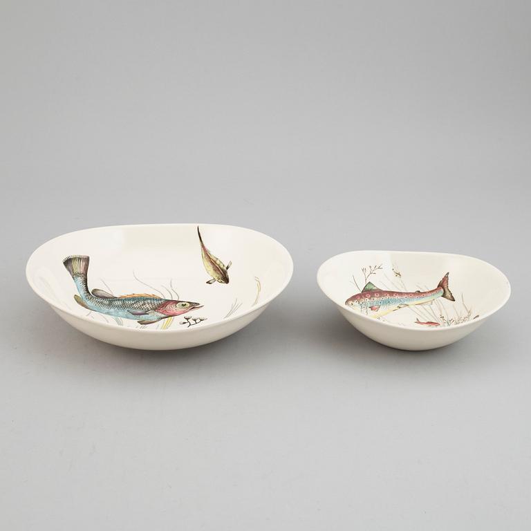 a 71 piece porcelain 'Fish' table ware by Johnson Bros England.