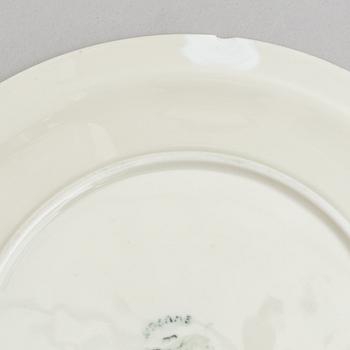 Hertha Bengtson, tallrikar, 44 st, "Koka", Rörstrand.