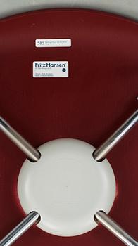STOLAR, ett par, "Sjuan", Arne Jacobsen, Fritz Hansen.