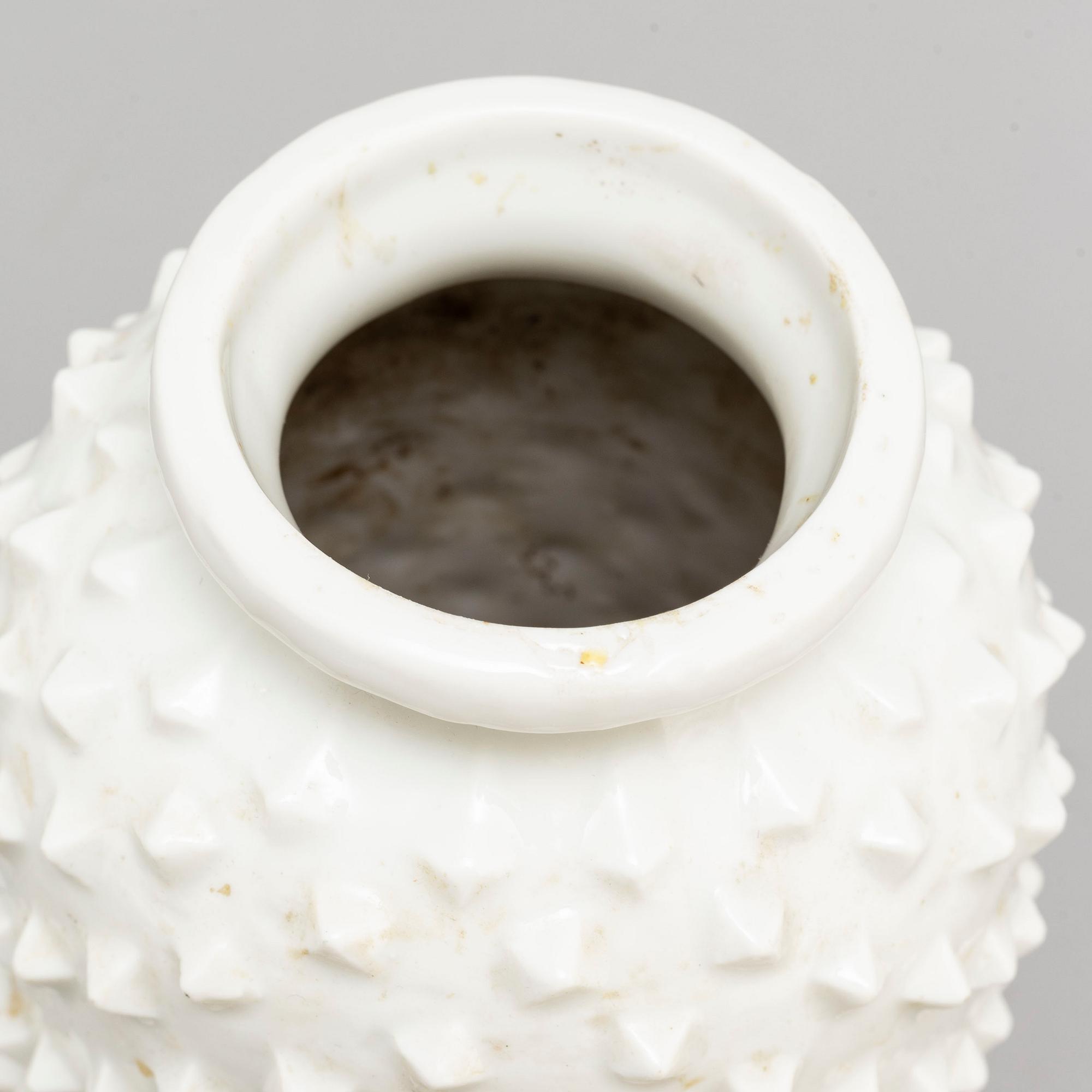 GUNNAR NYLYND, a whiteglazed stoneware vase, from Rörstrand.