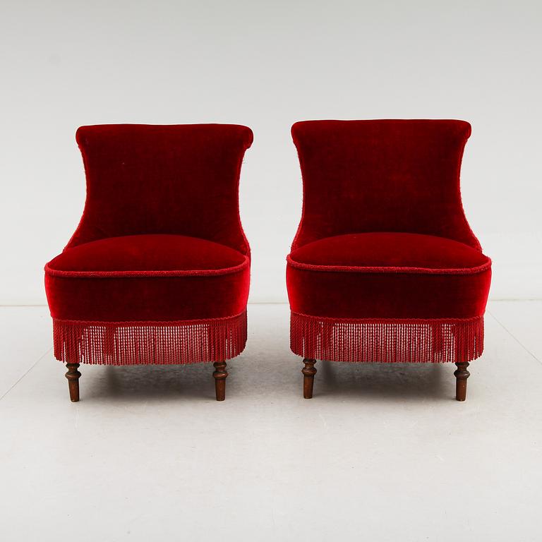 FÅTÖLJER, 1 par, omkring år 1900.